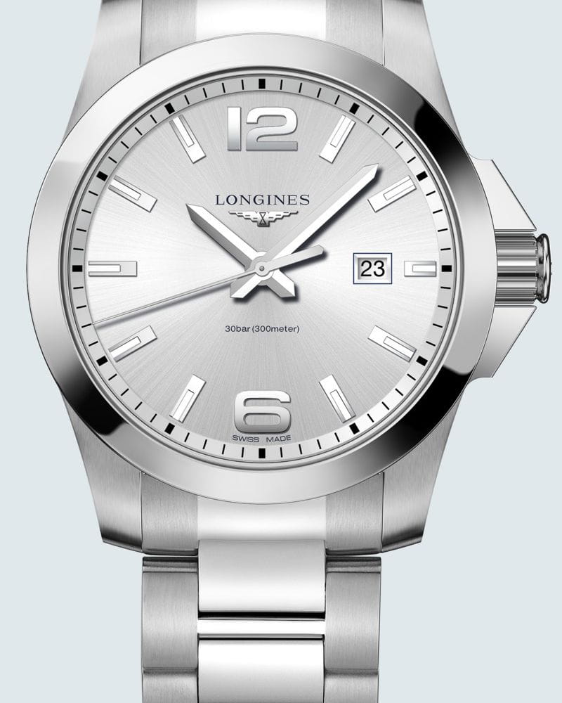 Longines Longines Conquest L3.760.4.76.6 , наручные мужские часы фото под углом