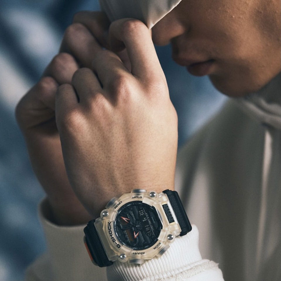 Оригинальные часы Casio Casio G-Shock GA-900TS-4A электронные калибр механизма  общий вид
