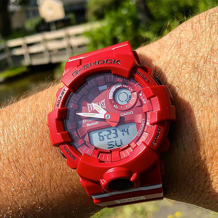 Casio Casio G-Shock GBA-800EL-4A - наручные мужские часы наручные часы в перспективе красный циферблат