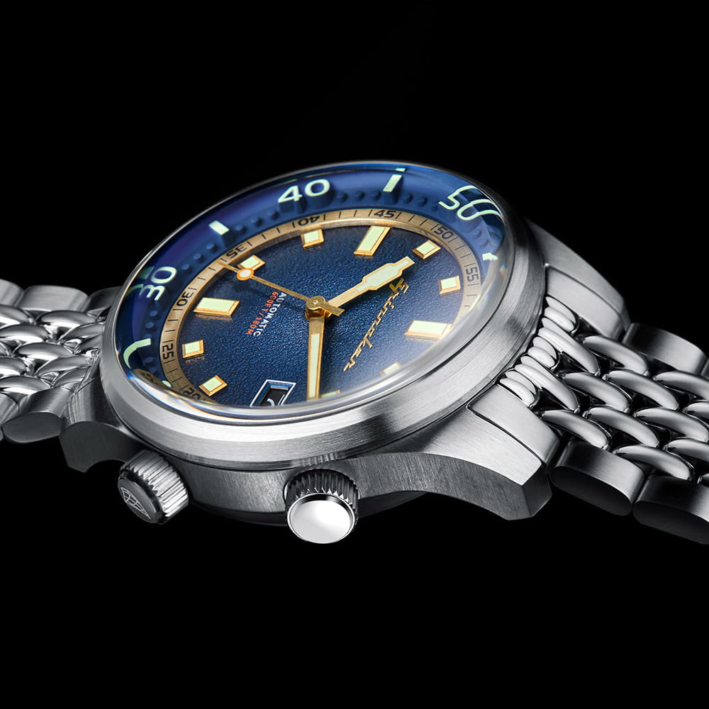 Spinnaker Spinnaker Bradner SP-5062-22, fleuss англия мужские часы на браслете нержавеющая сталь 316l боковой вид