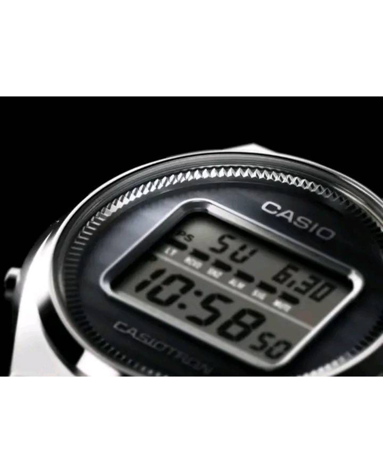 Casio Casio CASIOTRON TRN-50-2ADR,  япония мужские часы на браслете нержавеющая сталь боковой вид