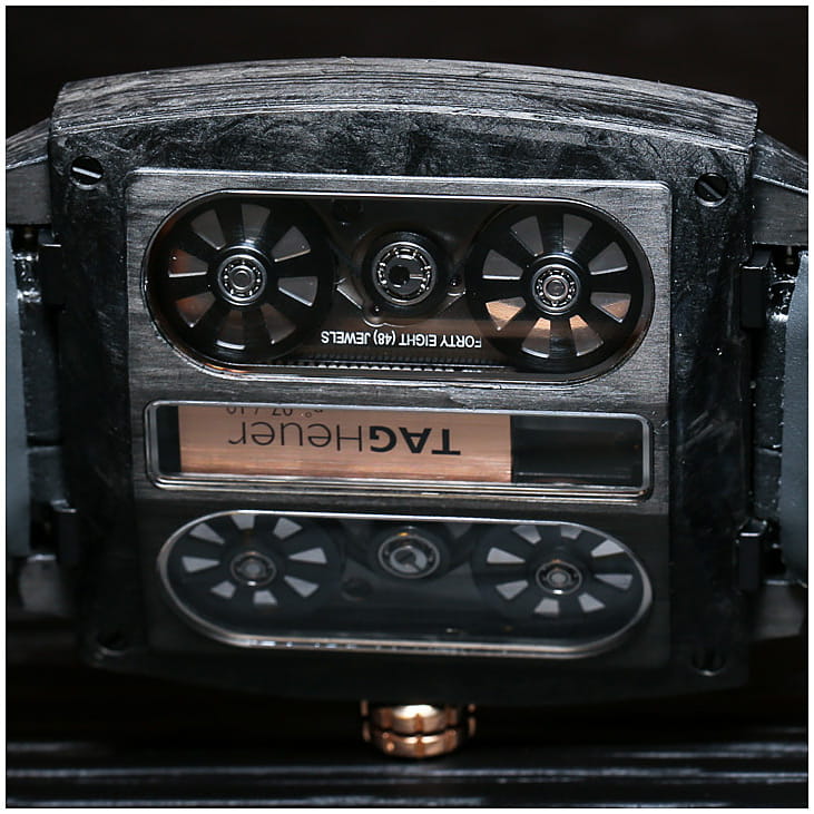 TAG Heuer TAG Heuer Monaco V4 Carbon WAW2041-FC6288 , наручные мужские часы фото под углом