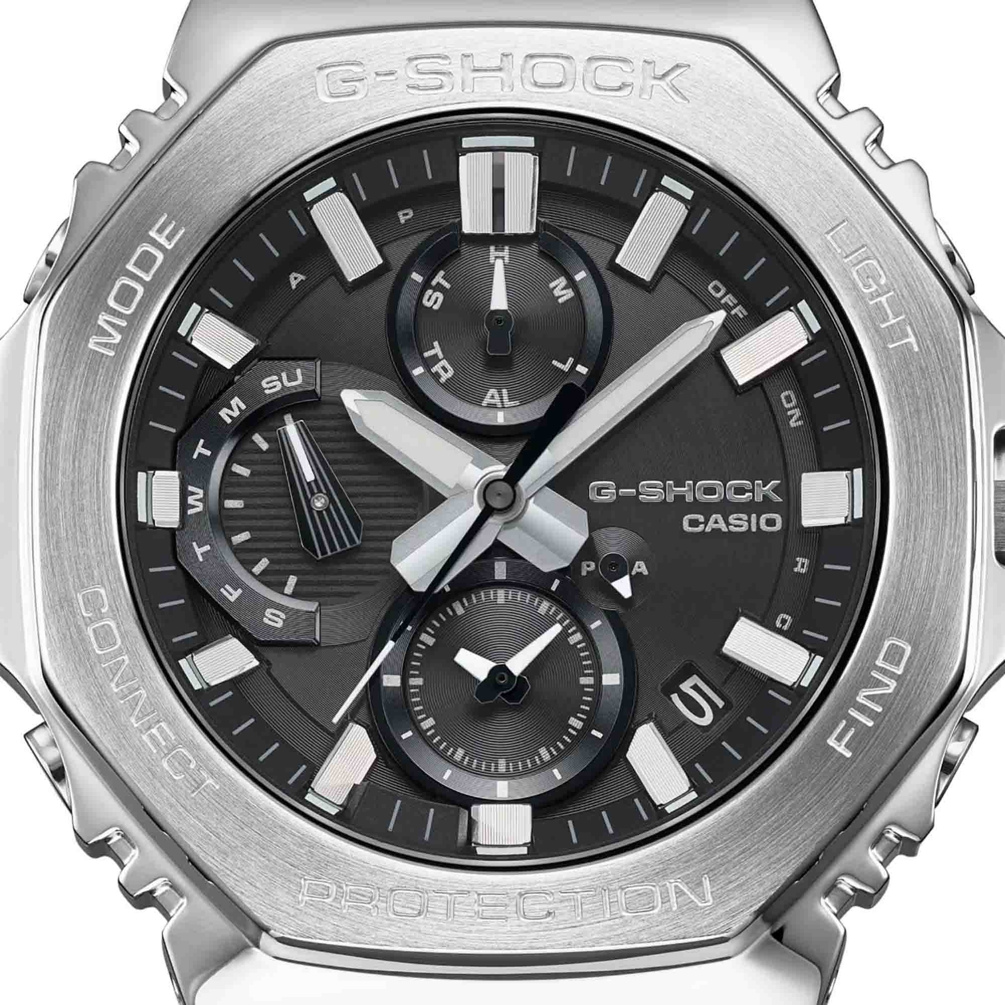 Casio GMC-B2100Y-1A мужские часы застежка крупным планом