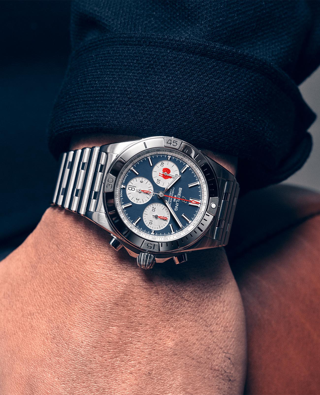 Breitling Breitling Chronomat B01 42 Six Nations France AB0134A81C1A1 мужские часы синий циферблат на запястье
