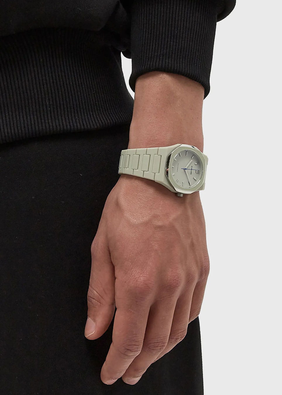 D1 Milano D1 Milano Polycarbon Grey Mesh PCBU16 , наручные женские часы фото под углом