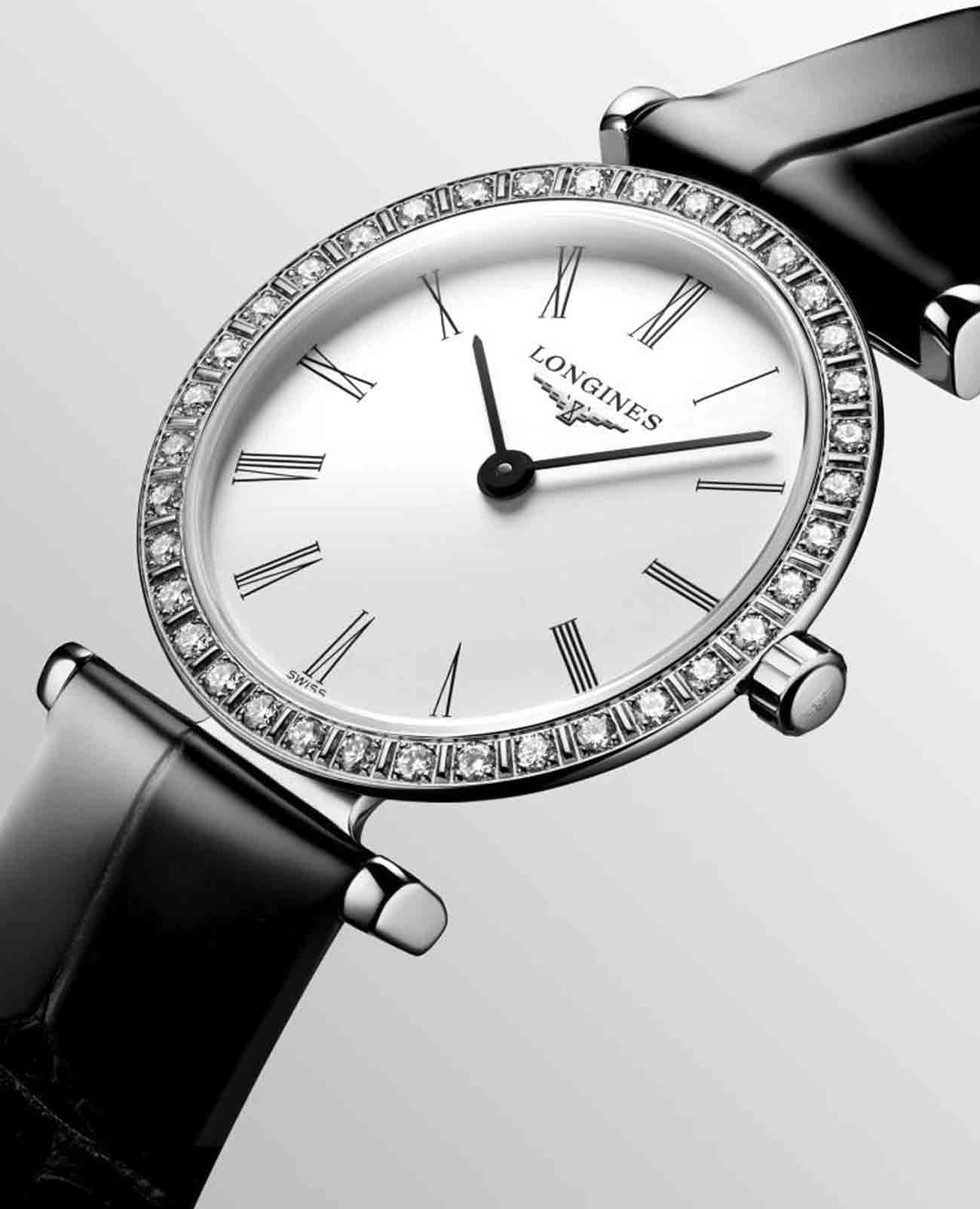 Longines Longines La Grande Classique L4.341.0.11.2 кварцевые женские часы часы крупный план белый циферблата