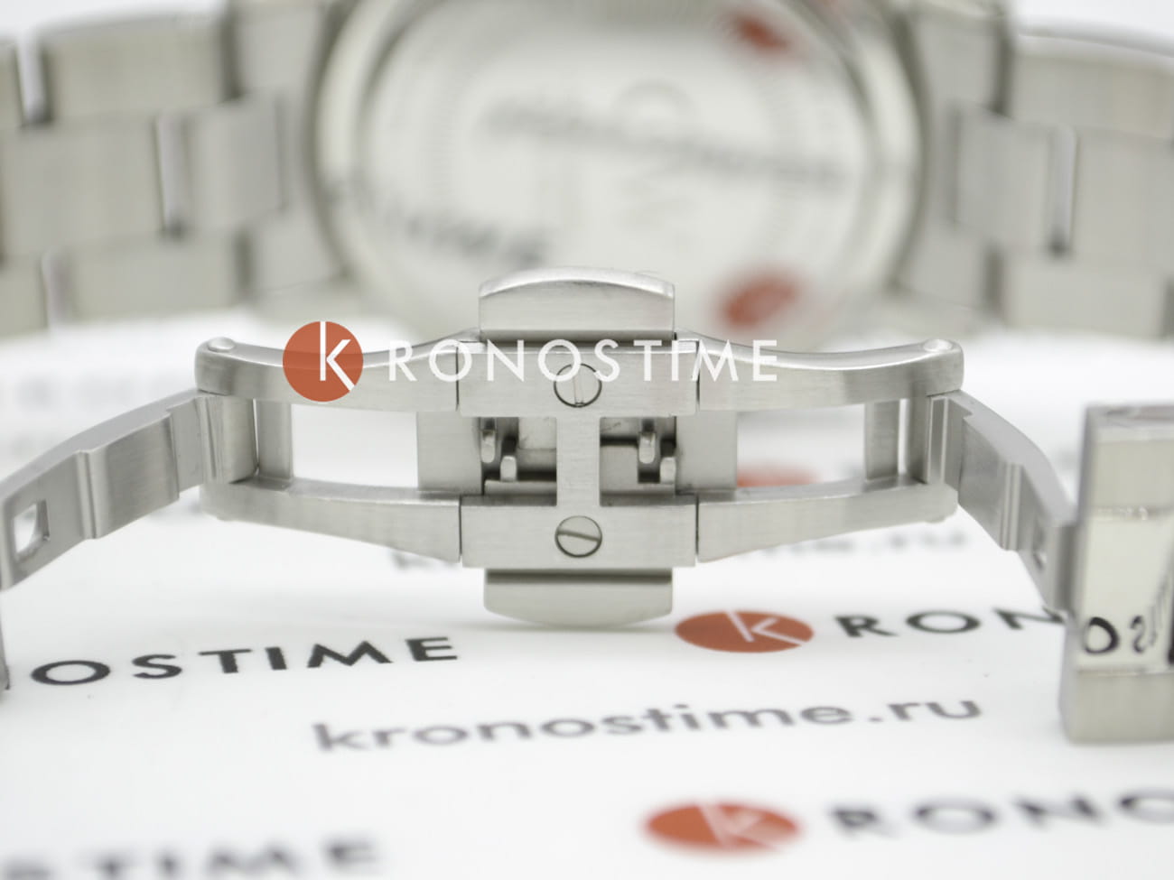 Daniel Wellington Daniel Wellington Iconic Link Arctic DW00100458 швеция наручные мужские часы заводная головка с логотипом Daniel Wellington
