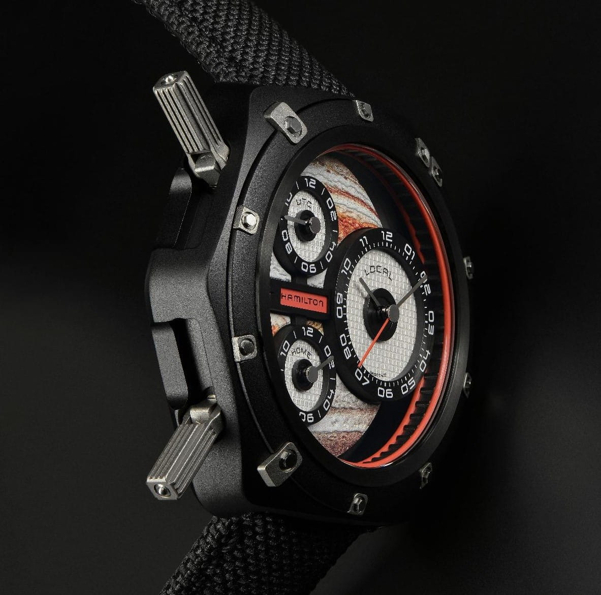 Hamilton Hamilton American Classic ODC X-03 Auto H51598990 механические мужские часы часы крупный план  циферблата