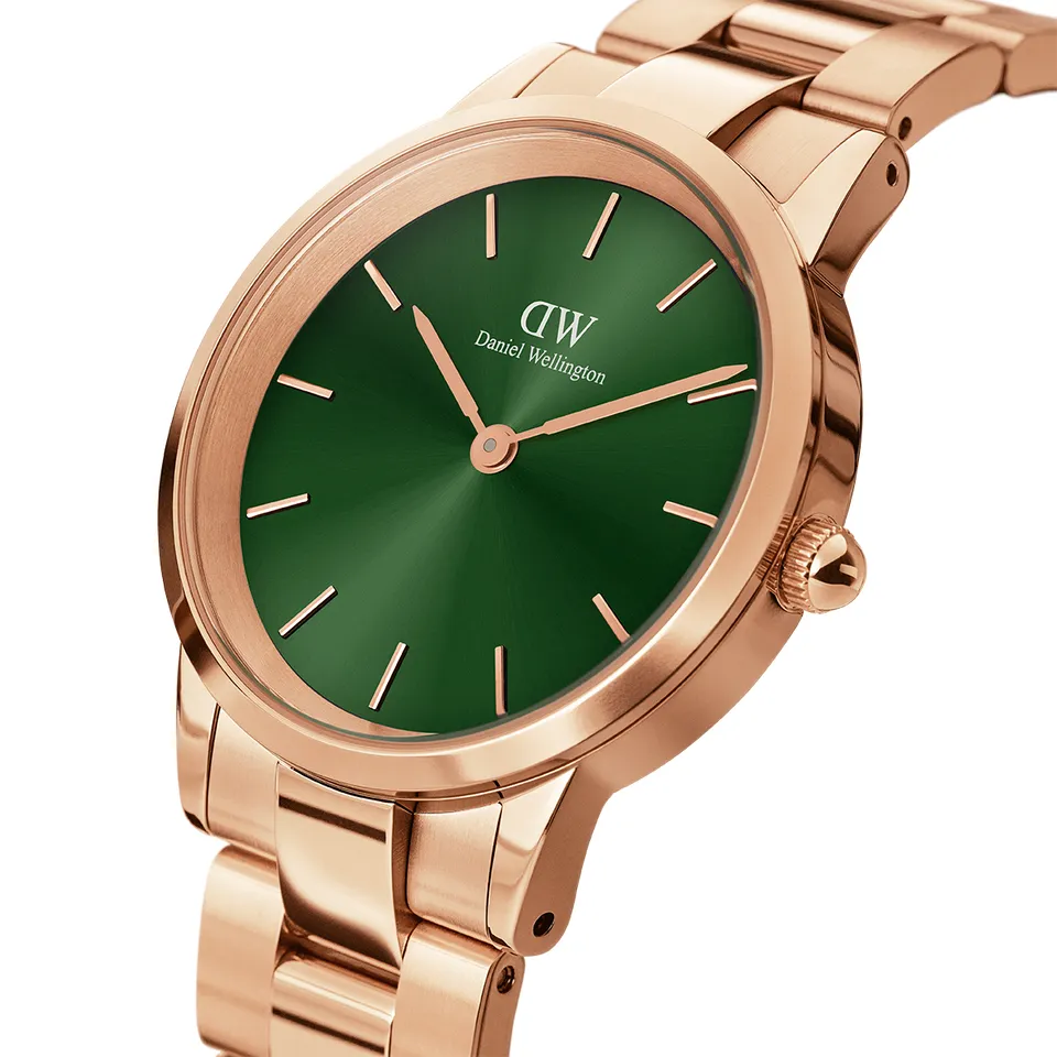 Daniel Wellington Daniel Wellington Iconic Link Emerald DW00100421 , наручные женские часы фото под углом