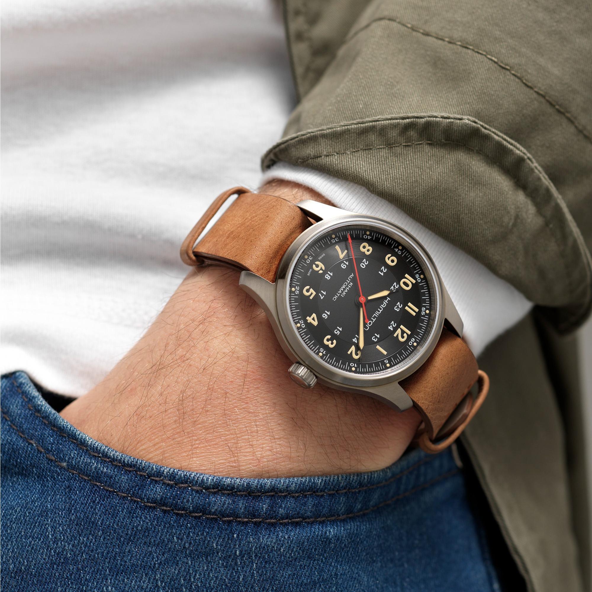 Hamilton Hamilton Khaki Field Titanium Far Cry® 6 H70645533 , наручные мужские часы фото под углом